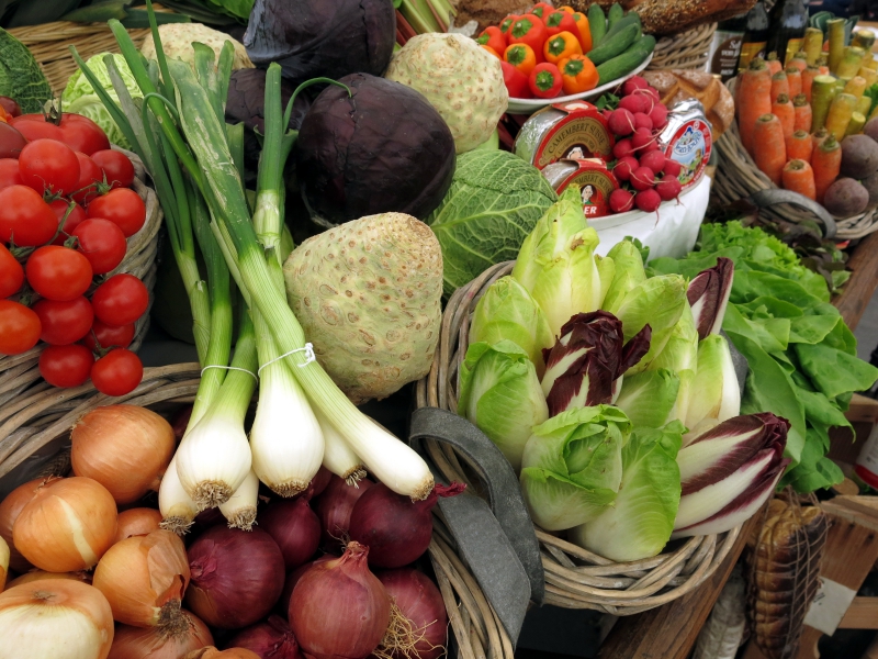 traiteur-LA CELLE-min_range-food-salad-harvest-produce-vegetable-629761-pxhere.com
